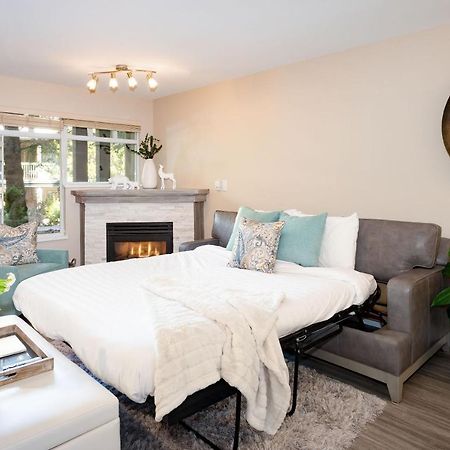 Renovated & Spacious 1Bed/2Bath Whistler Village Zewnętrze zdjęcie